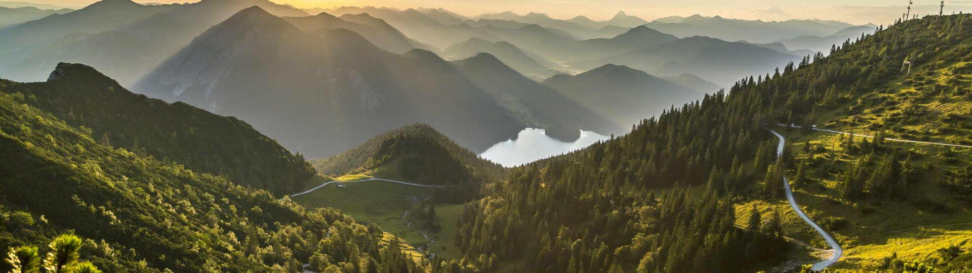 Blick vom Herzogstand Sommer, © Tourist Information Kochel a. See, Fotograf: Th. Kujat